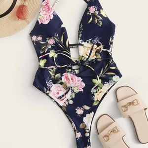 SHEIN L Bathing Suit